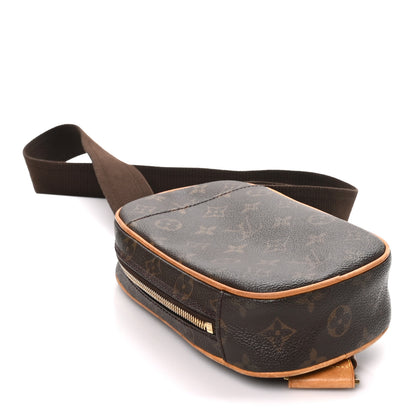 Louis Vuitton Monogram Pochette Gange 4 of 9