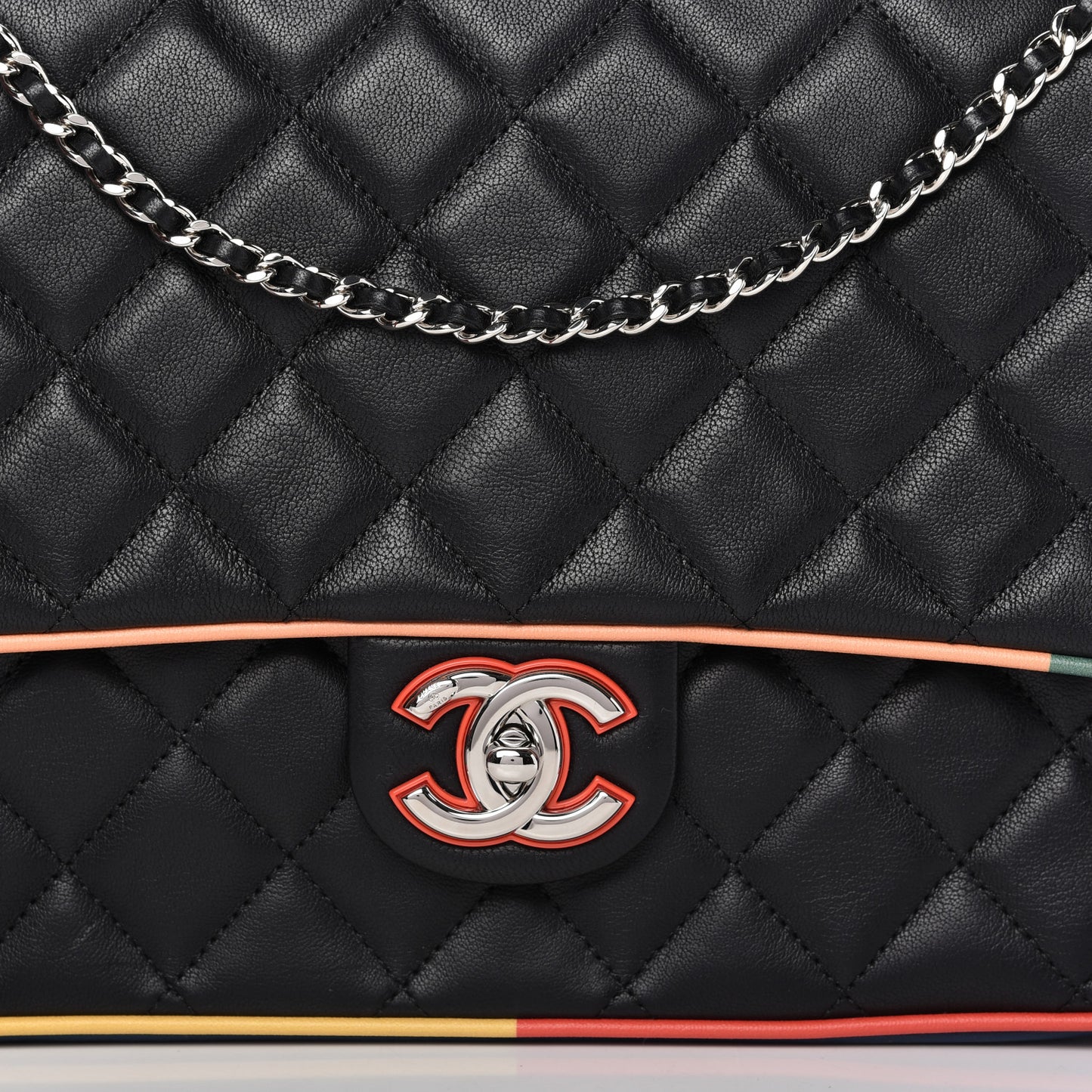 Lambskin Quilted Jumbo Cuba Color Flap Black