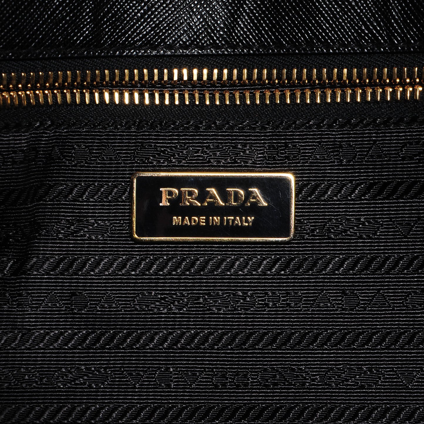 Saffiano Lux Large Double Zip Tote Nero Black
