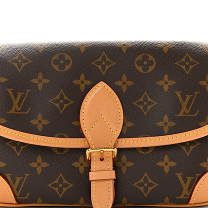 Louis Vuitton Monogram Diane 7 of 13