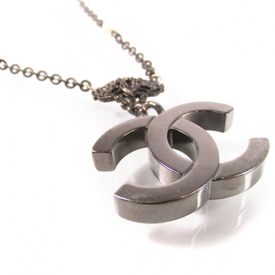 Classic CC Necklace