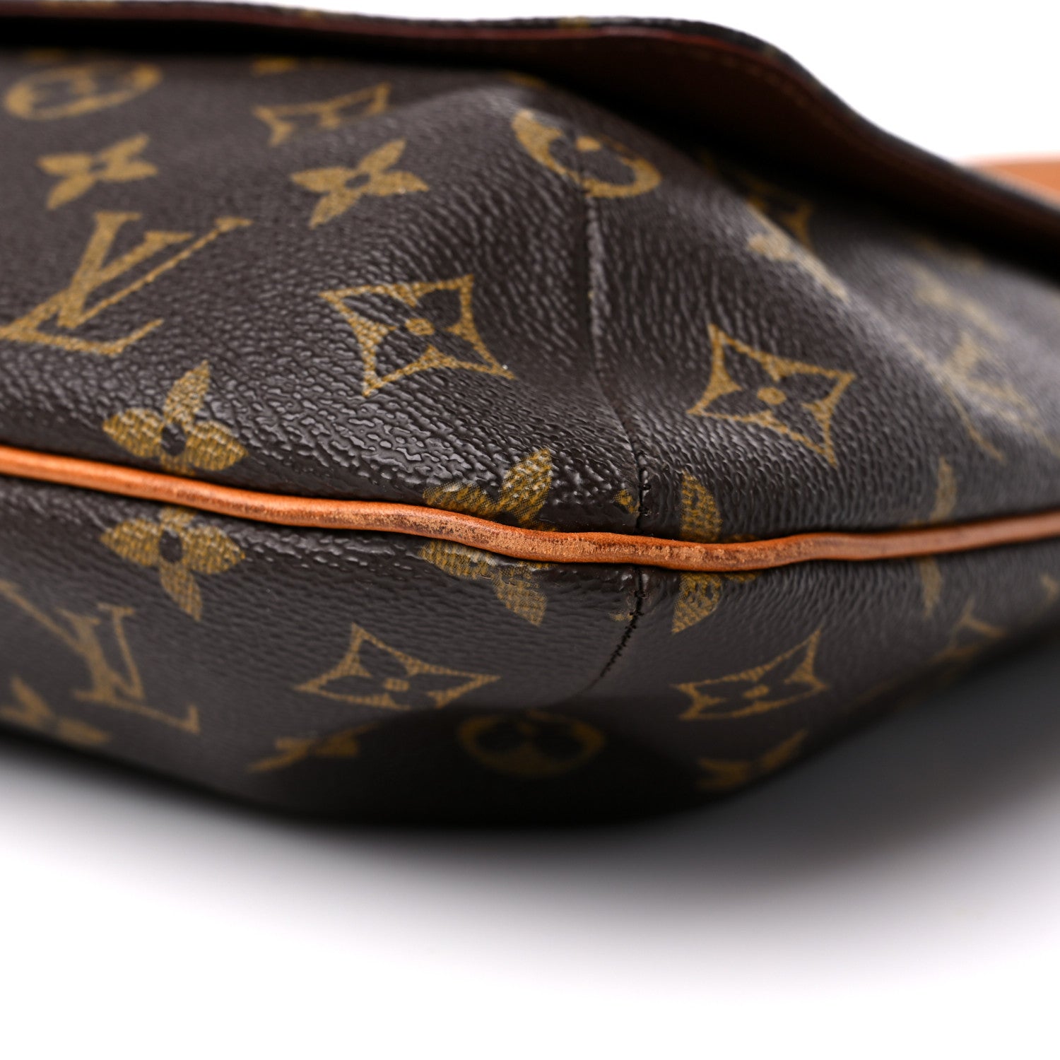 Louis Vuitton Monogram Musette GM 10 of 15