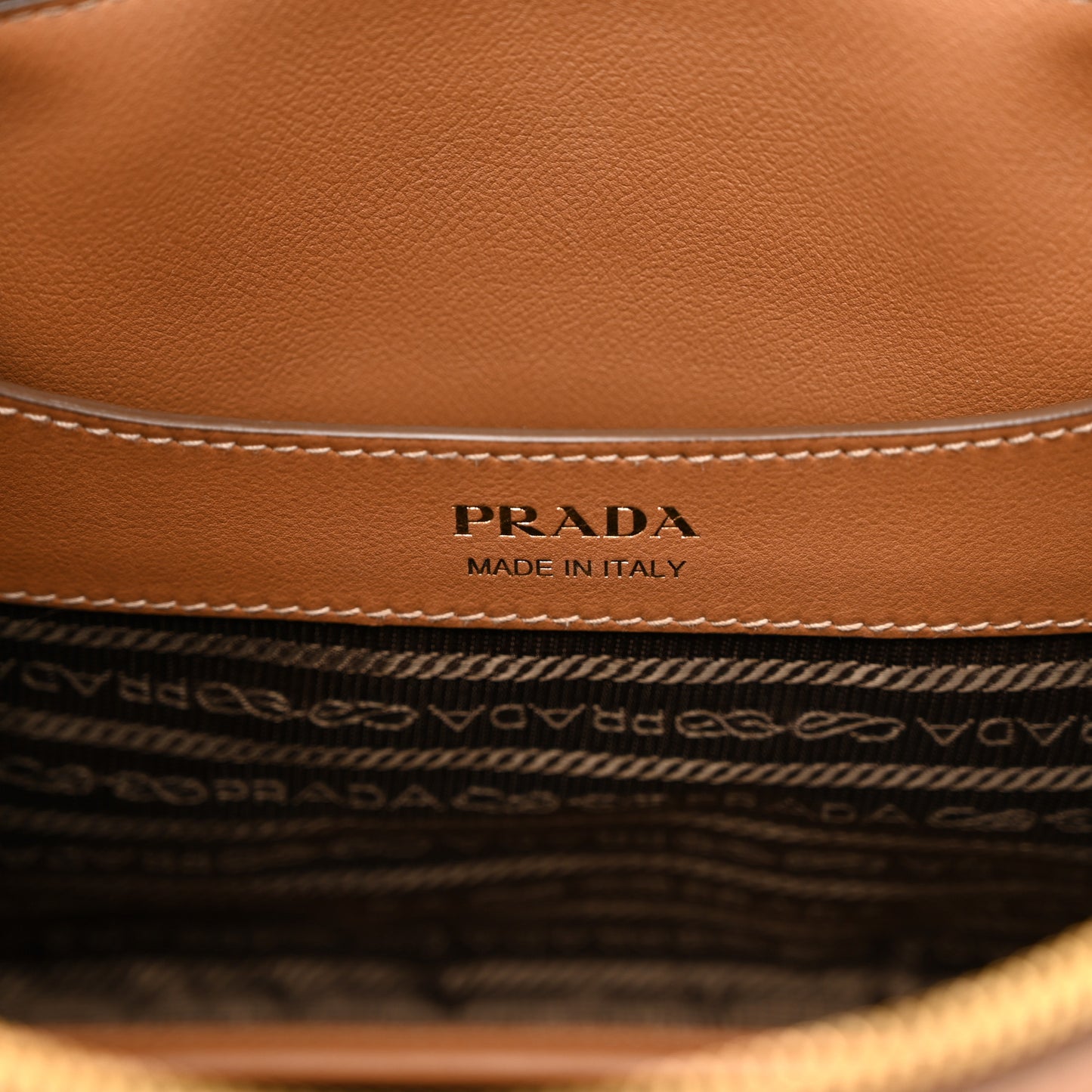 Calfskin Medium Shoulder Bag Caramel