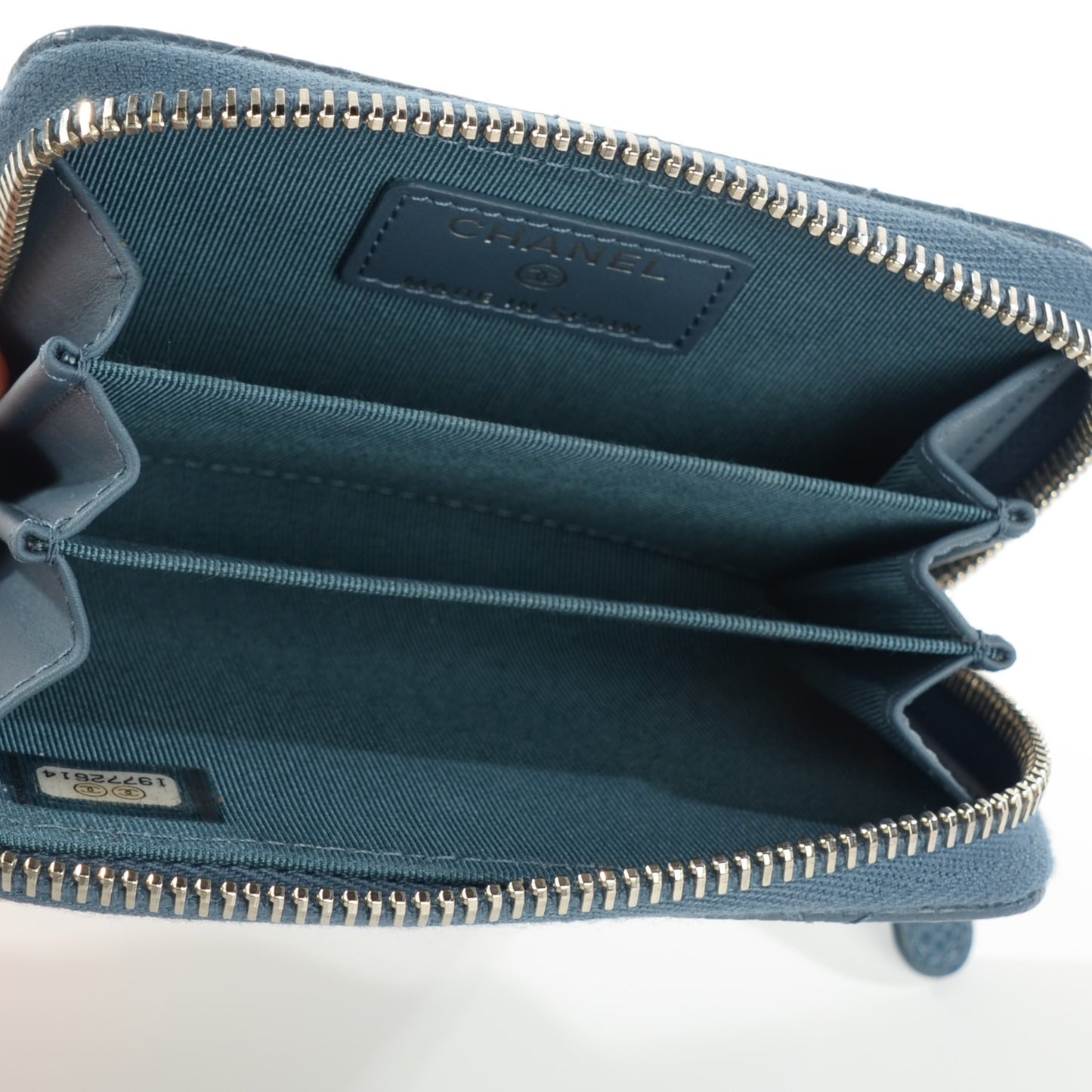 Caviar Quilted Zip Coin Purse Blue