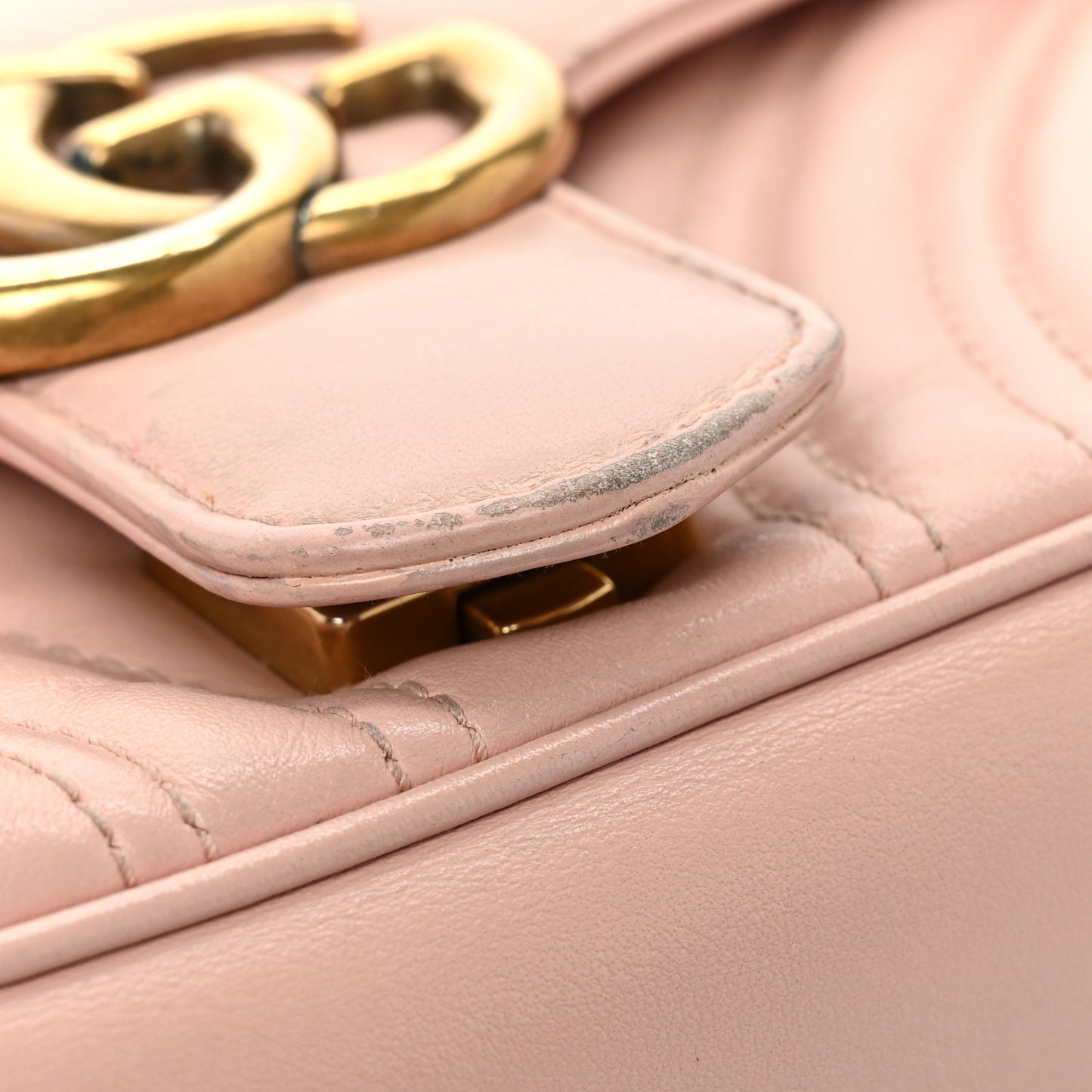 Calfskin Matelasse Mini GG Marmont Shoulder Bag Perfect Pink