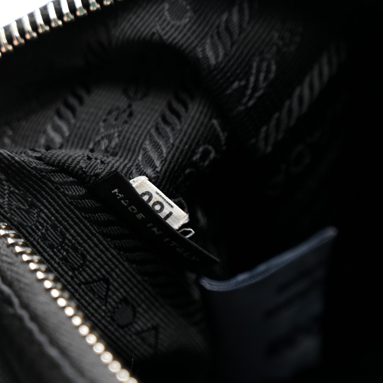 Prada Re-Nylon Saffiano Re-Edition 2005 Shoulder Bag Black 7 of 13