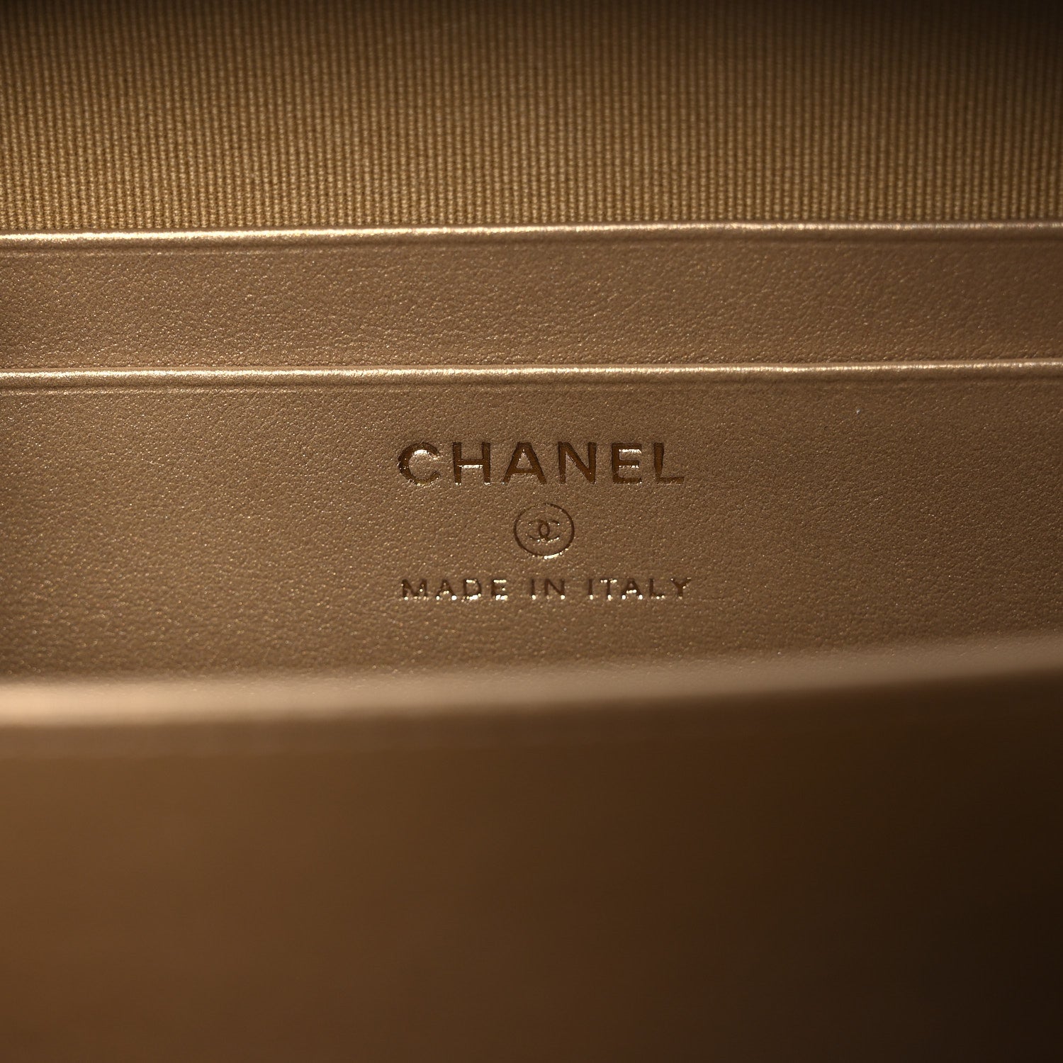 Chanel Lambskin Quilted CC Pearl Crush Camera Case Black 6 of 10