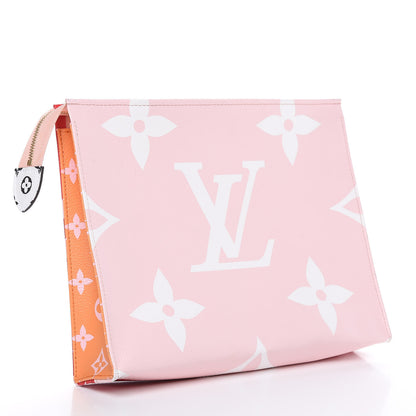 Louis Vuitton Monogram Giant Toiletry Pouch 26 Rouge 3 of 11