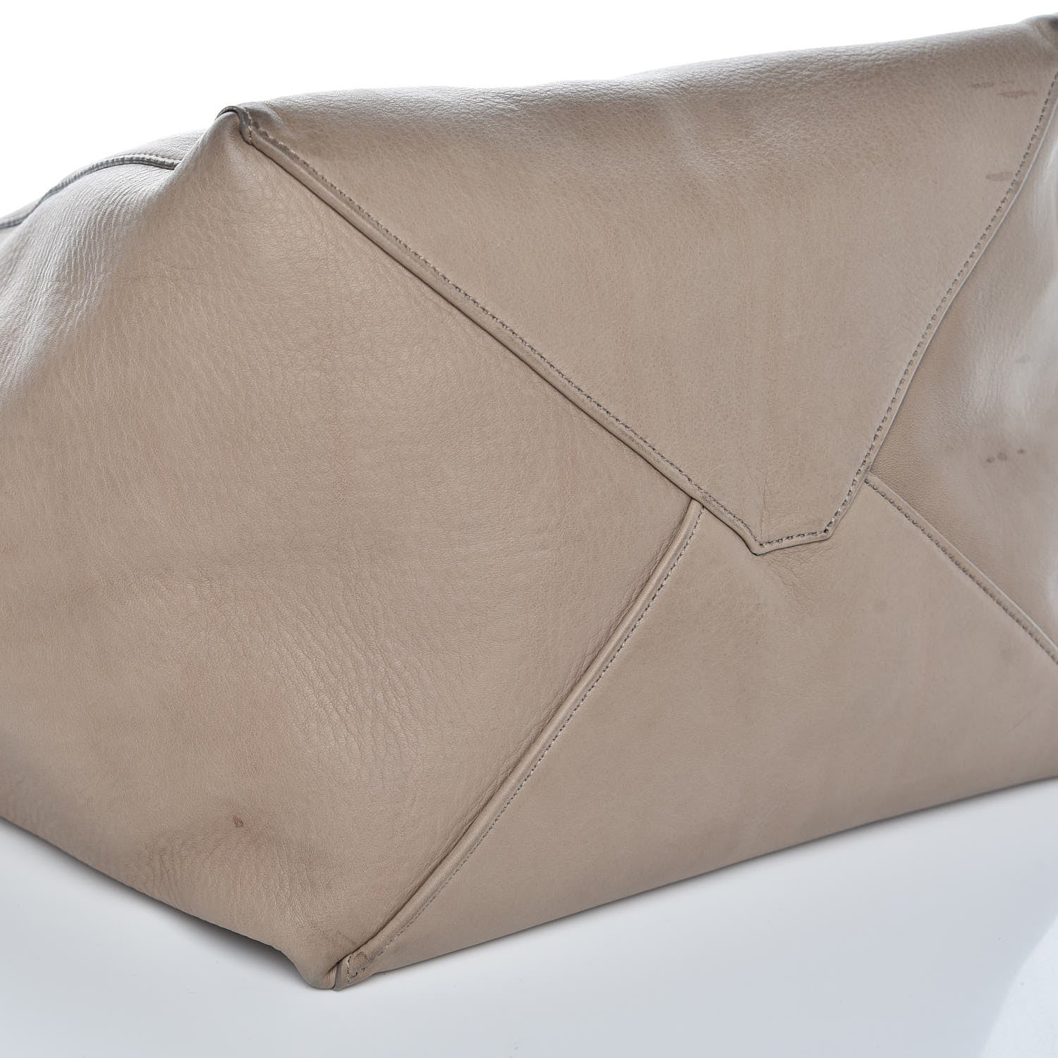 Celine Lambskin Horizontal Cabas Beige 11 of 16
