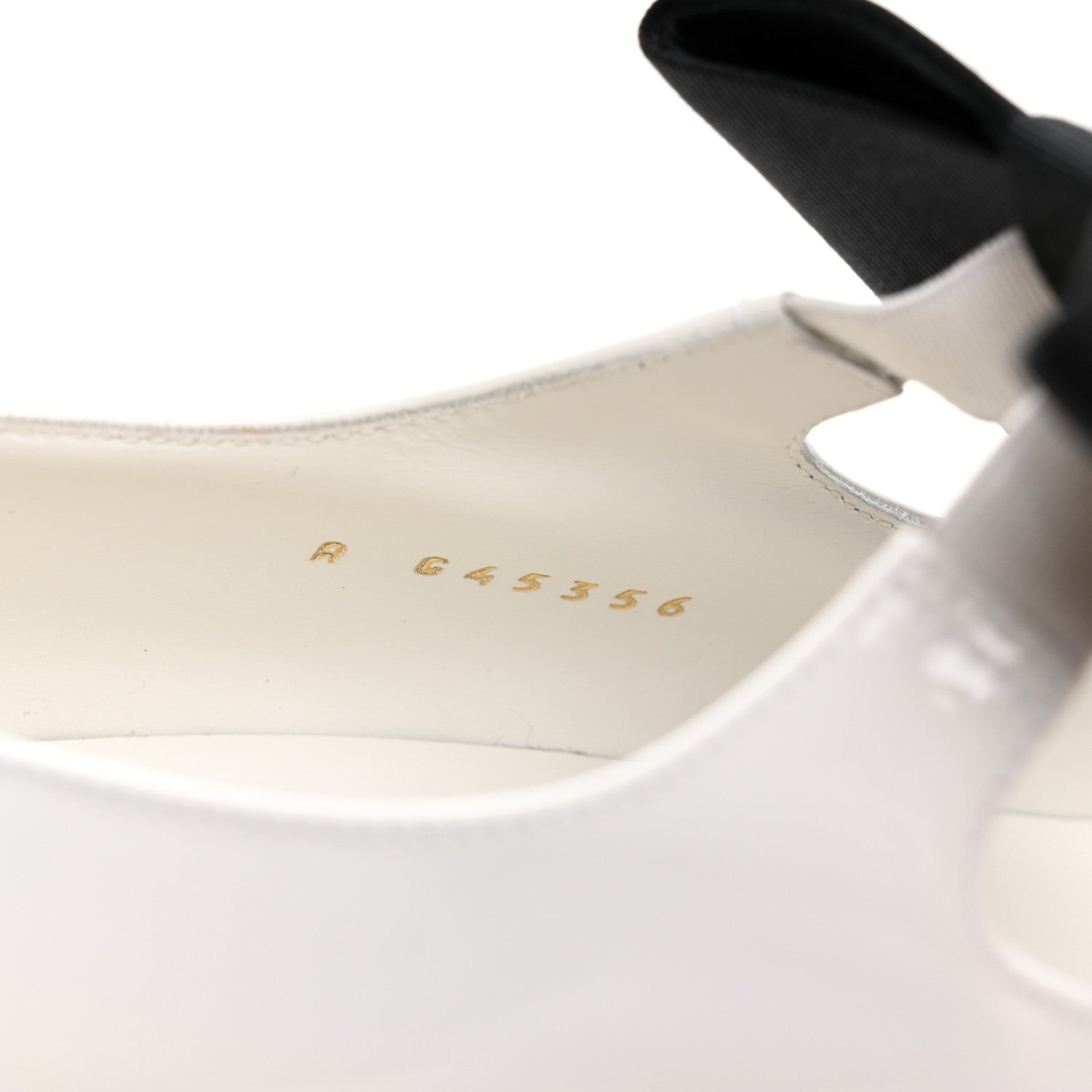 Chanel Patent Calfskin Grosgrain Bow Mary Jane Pumps 37 White Black 9 of 9
