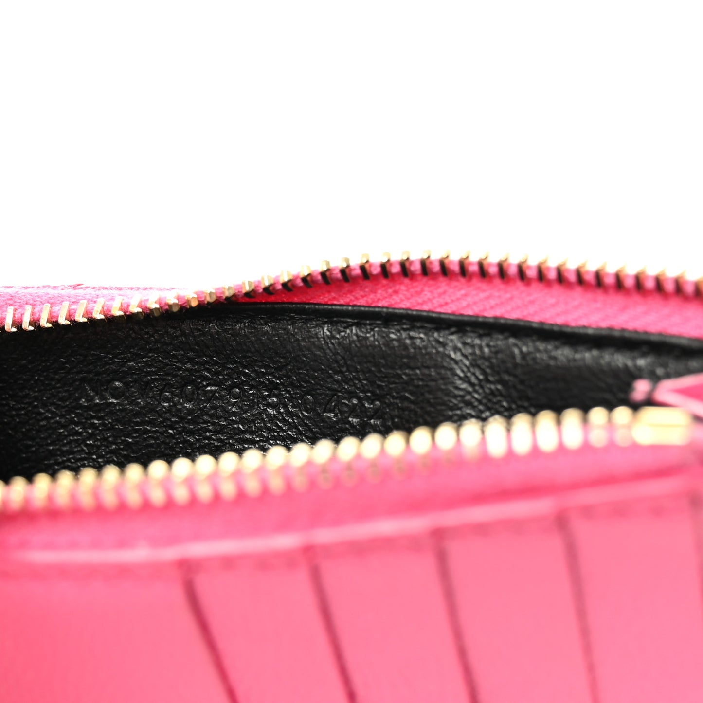 Grain De Poudre Matelasse Chevron Monogram Fragments Zippered Card Case Fresh Fuxia