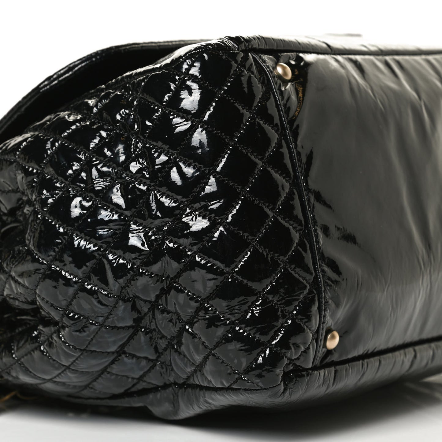Vinyl XL Rock and Chain Flap Black