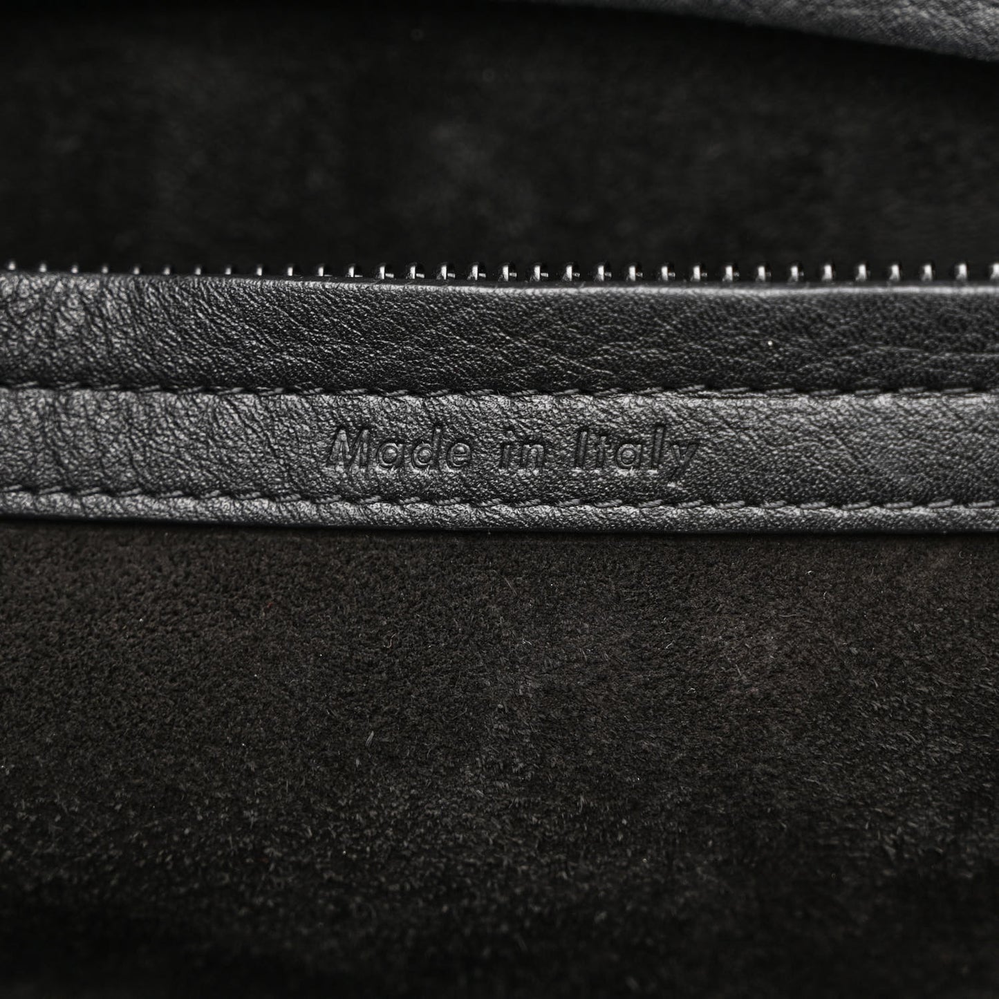 Grained Calfskin Medium Phantom Luggage Black