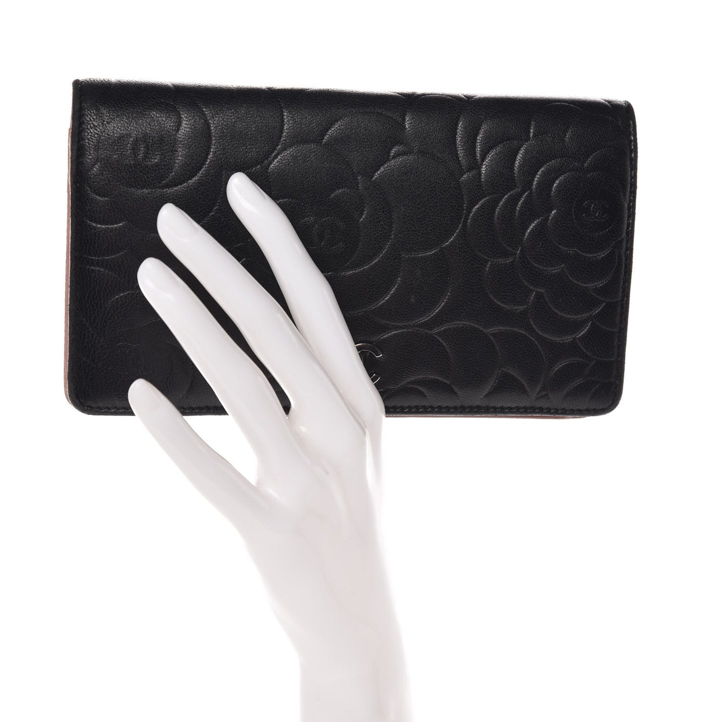 Lambskin Camellia Embossed Yen Wallet Black