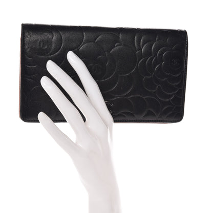 Chanel Lambskin Camellia Embossed Yen Wallet Black 2 of 11