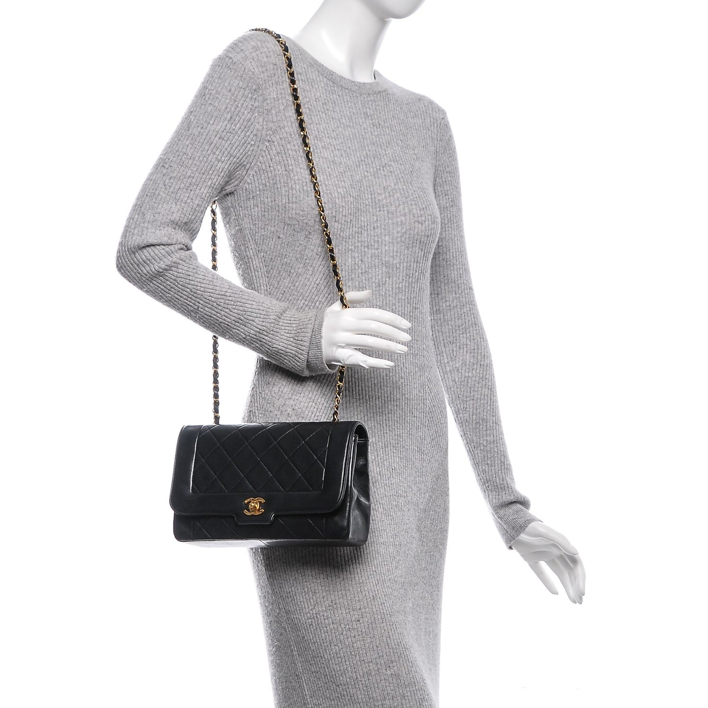 Lambskin Quilted Medium Single Flap Black