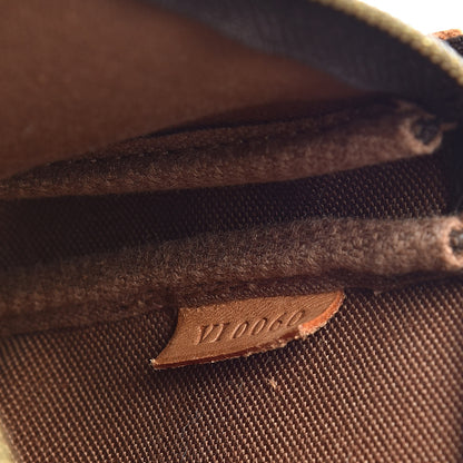 Louis Vuitton Monogram Pochette Accessories 7 of 11