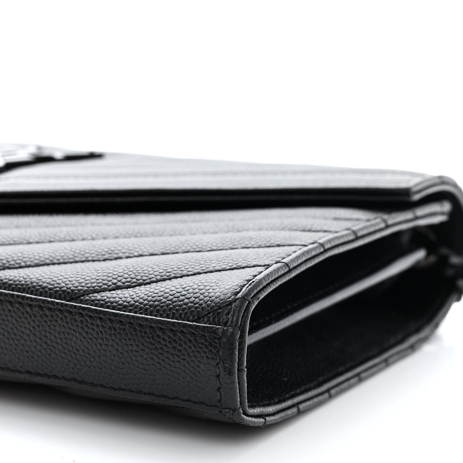 Saint Laurent Grain De Poudre Matelasse Chevron Monogram Monochrome Chain Wallet Black 9 of 10