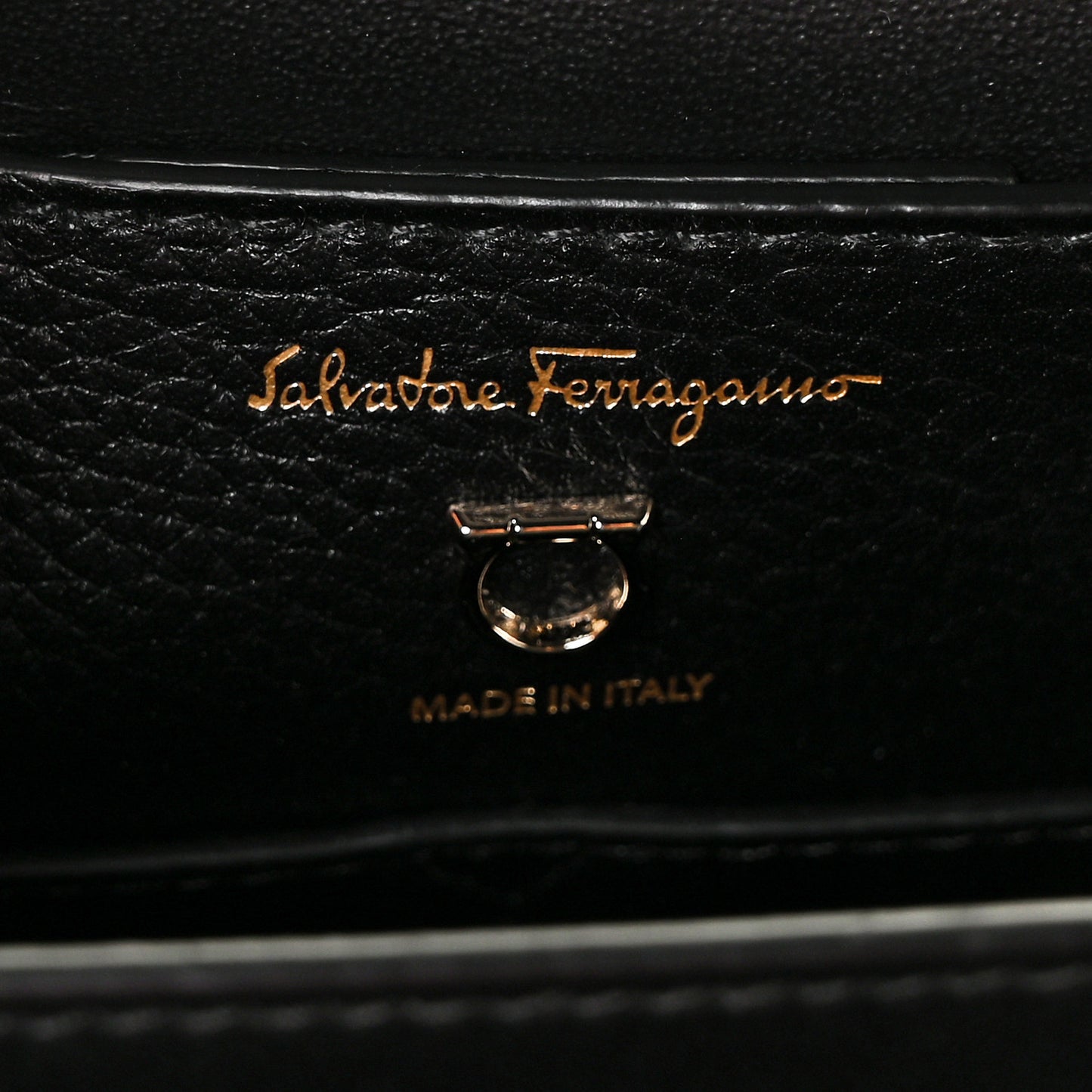 Grained Calfskin Trifolio Flap Bag Dune Bone