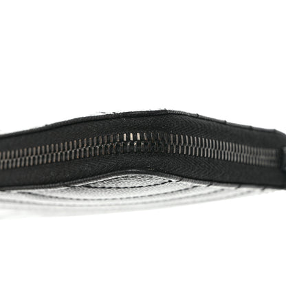 Saint Laurent Grain De Poudre Matelasse Chevron Monogram Monochrome Zip Around Wallet Black 8 of 9