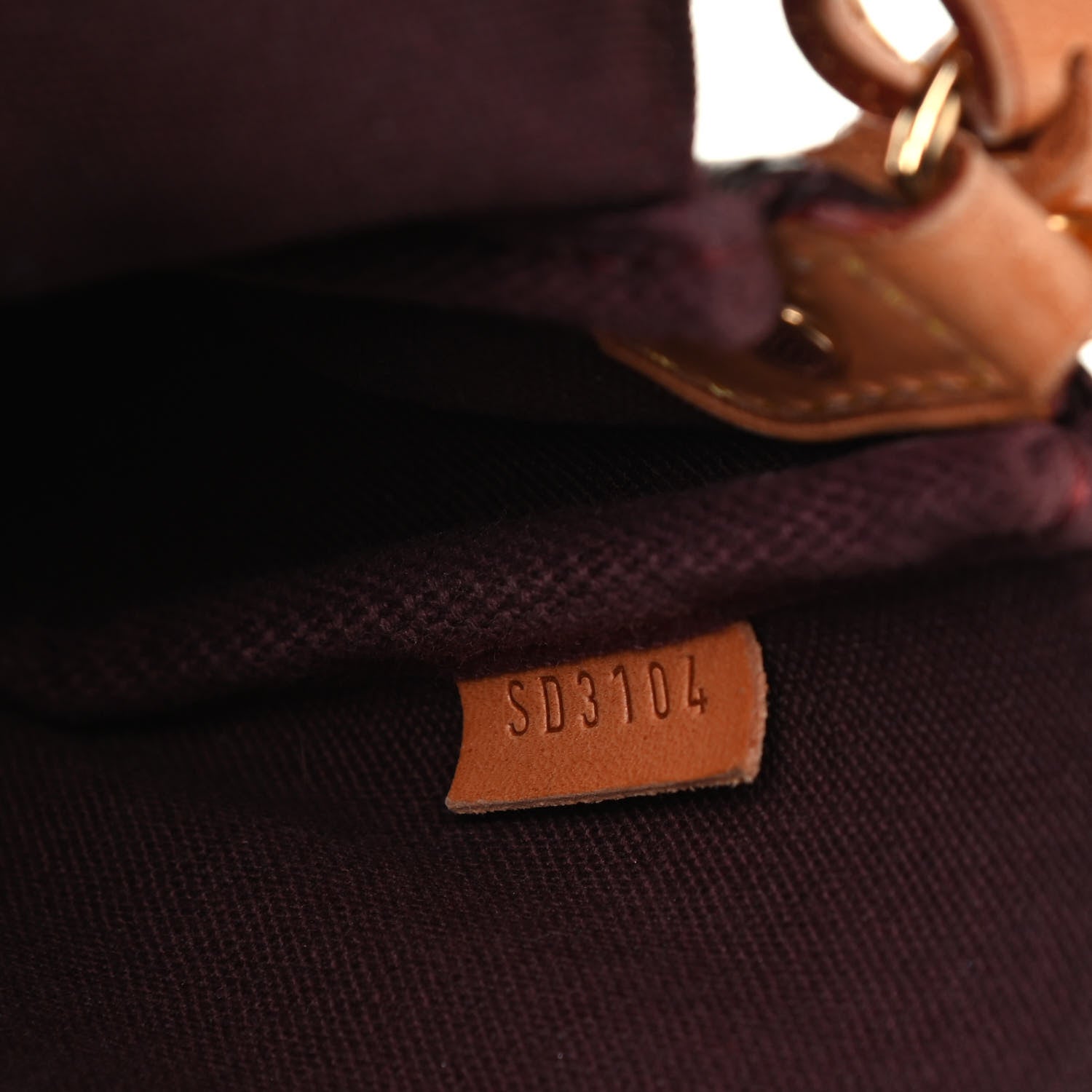 Louis Vuitton Monogram Favorite PM 7 of 9