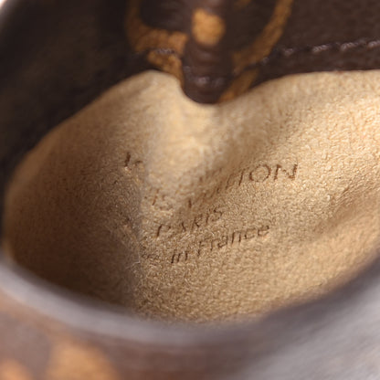 Louis Vuitton Monogram Sunglasses Case MM 6 of 8