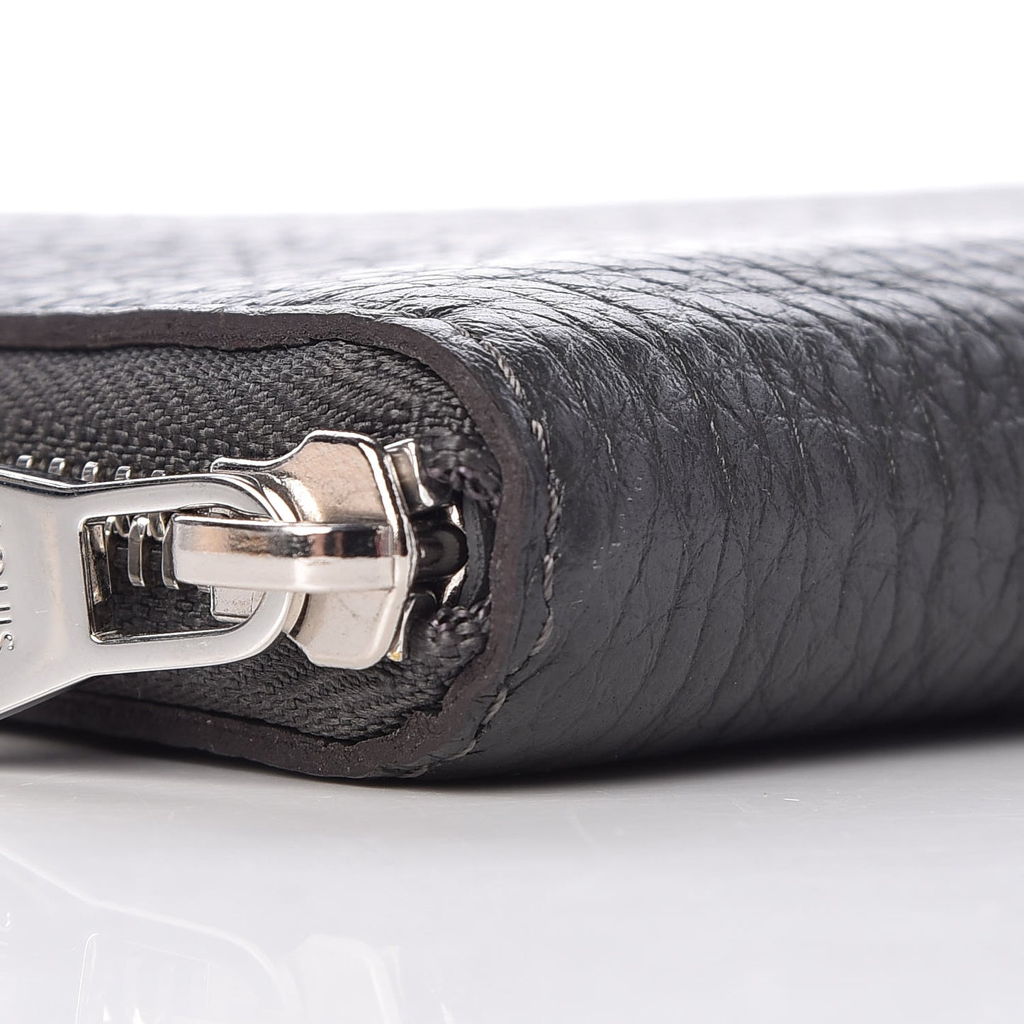 Taurillon Vertical Zippy Wallet Charcoal