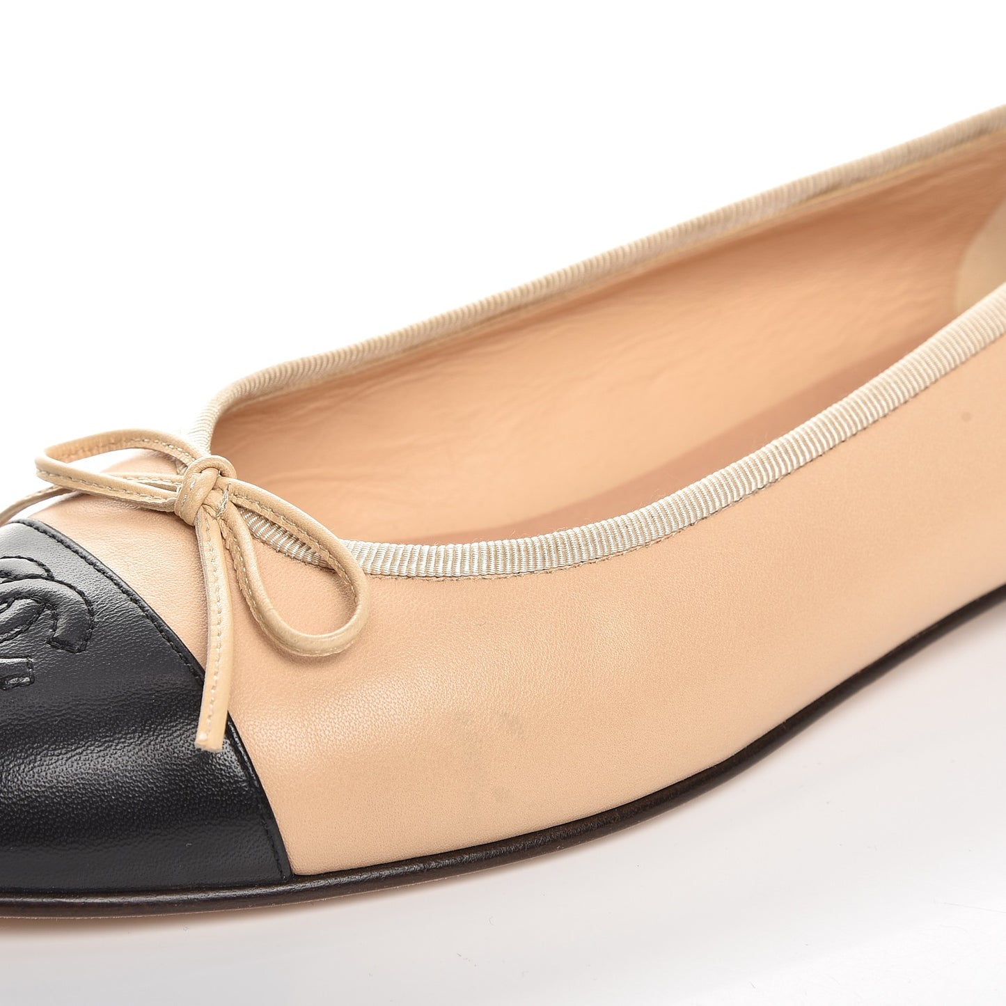 Lambskin Cap Toe CC Ballerina Flats 40 Beige Black
