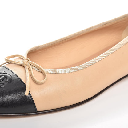 Chanel Lambskin Cap Toe CC Ballerina Flats 40 Beige Black 9 of 9
