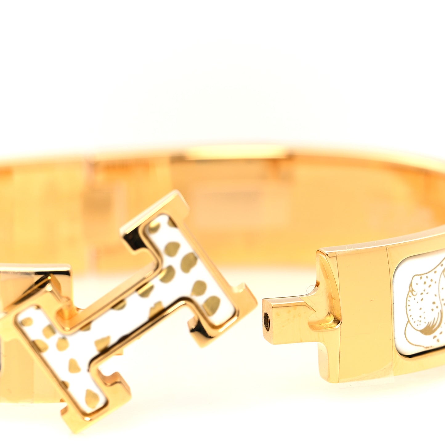 Enamel Printed Narrow Leopards Clic Clac H Bracelet PM Jaune Or White