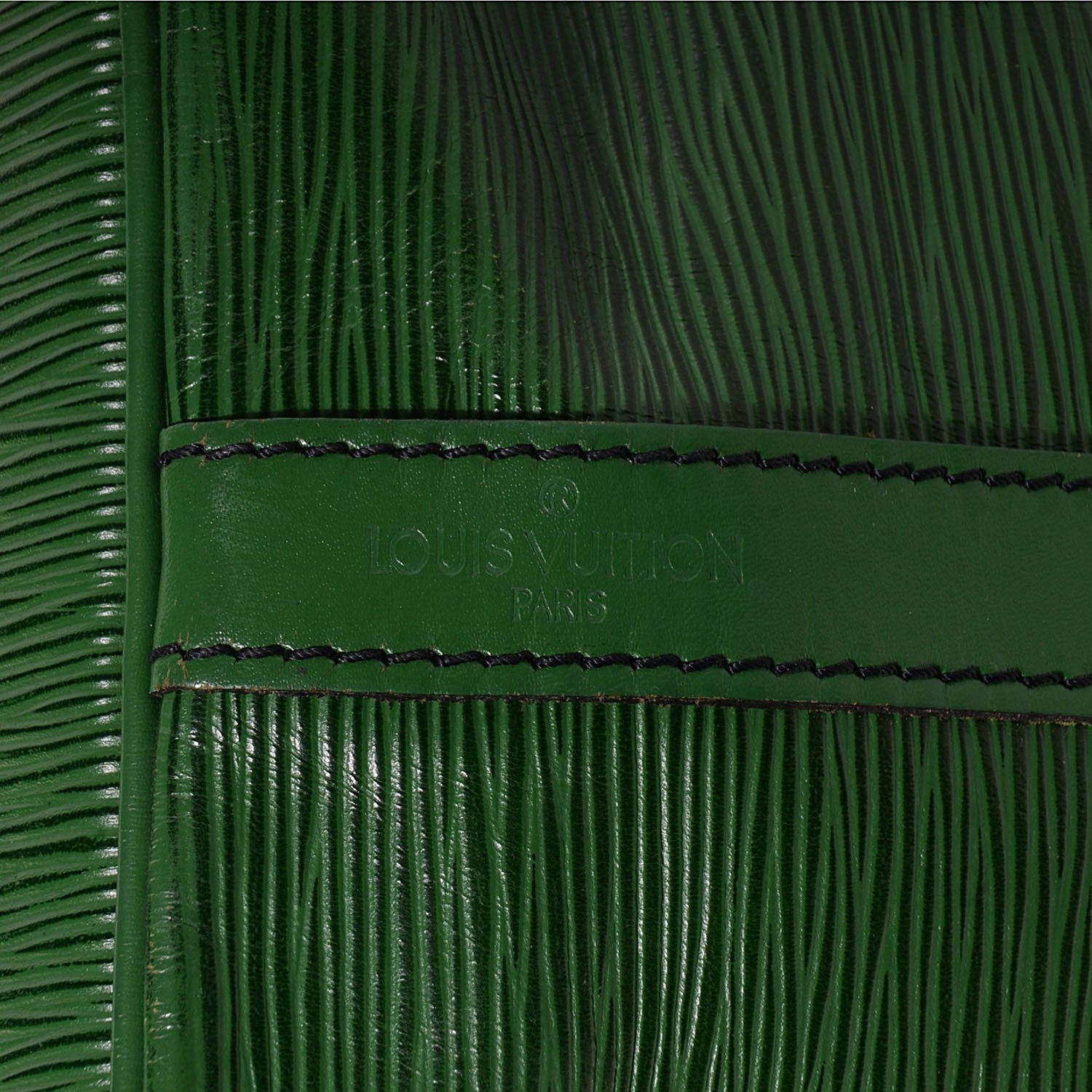 Louis Vuitton Epi Petit Noe Borneo 7 of 7