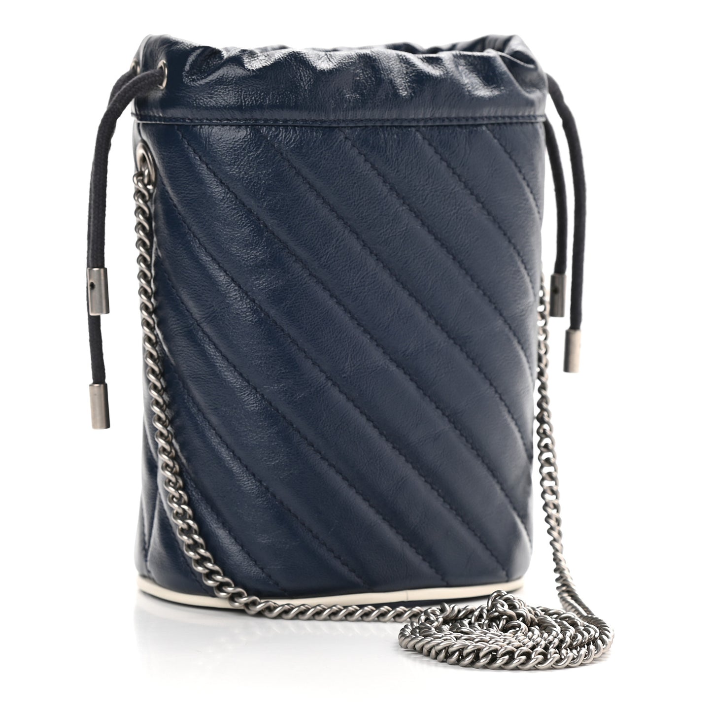 Vintage Effect Calfskin Matelasse Diagonal Mini Torchon GG Marmont 2.0 Bucket Bag Blue Agata Mystic White