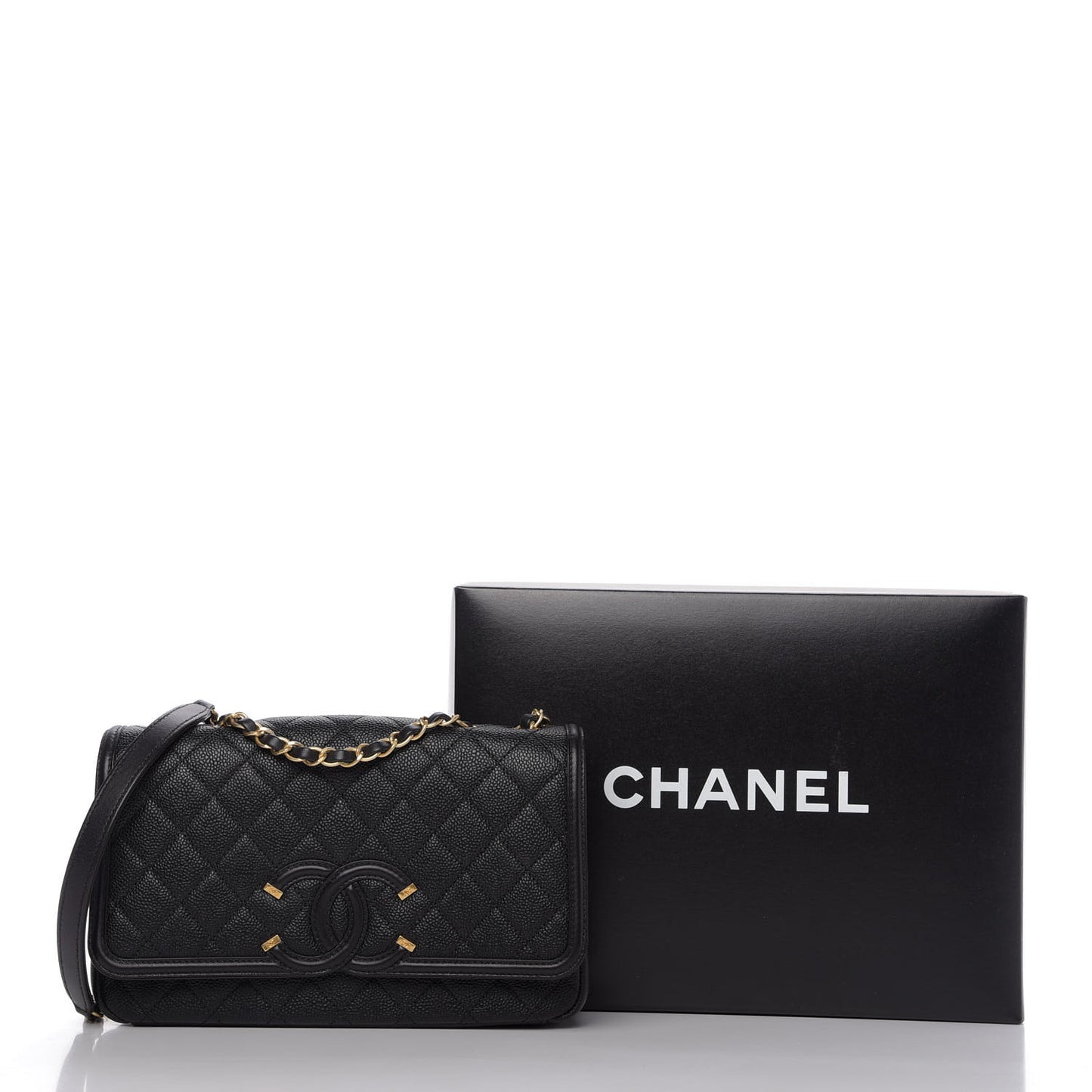 Caviar Quilted Medium CC Filigree Flap Black