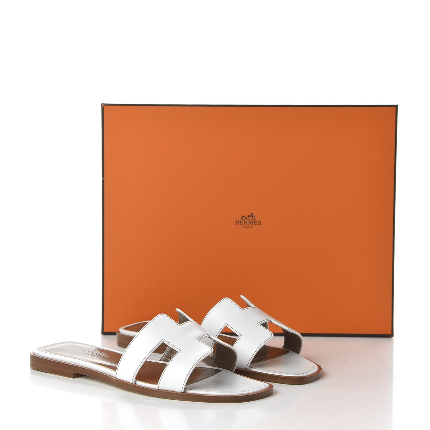 Box Calfskin Oran Sandals 35 White