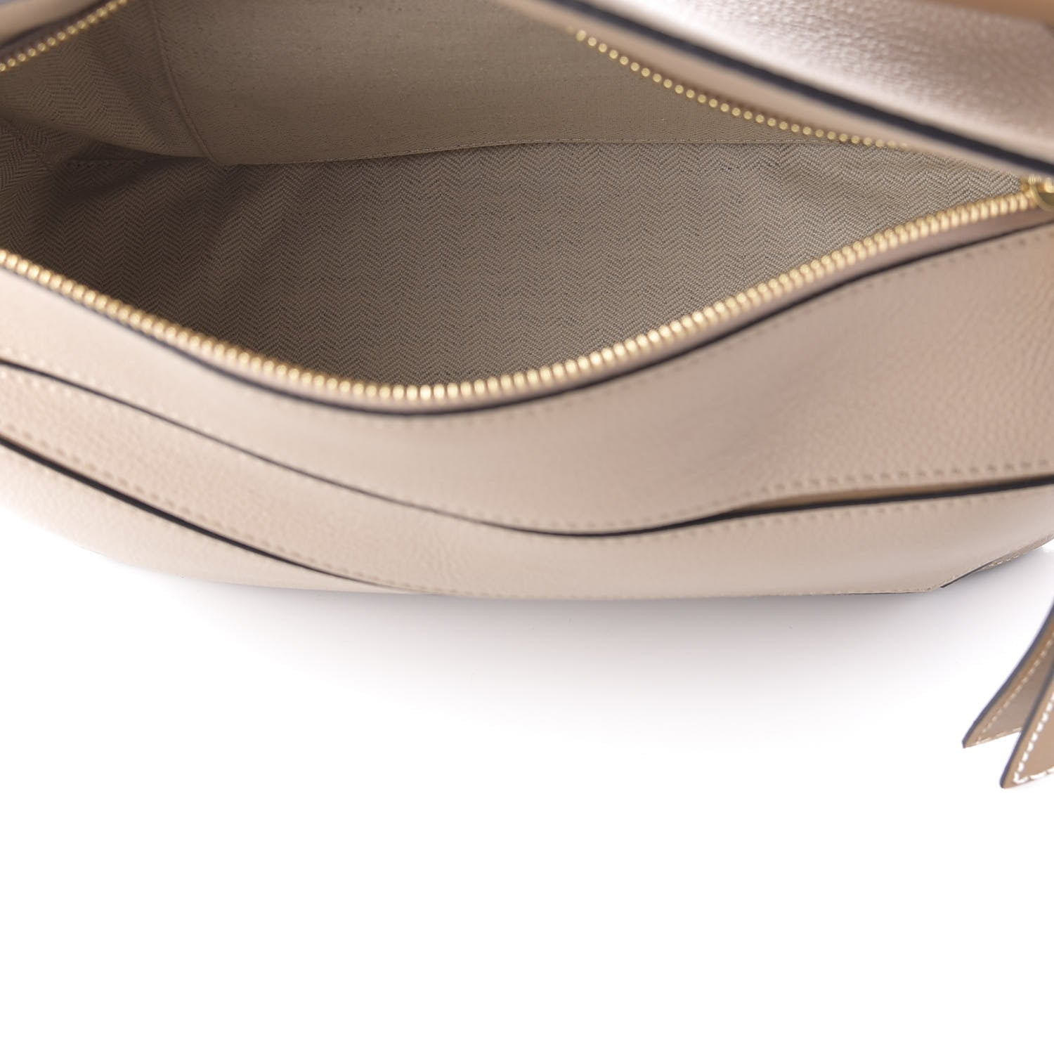Loewe Calfskin Medium Puzzle Bag Sand Mink 6 of 10