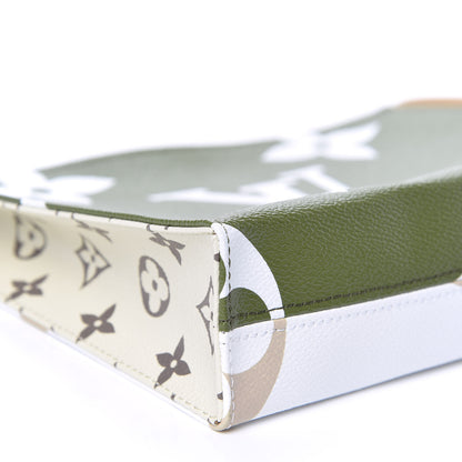 Louis Vuitton Monogram Giant Toiletry Pouch 26 Kaki 7 of 8