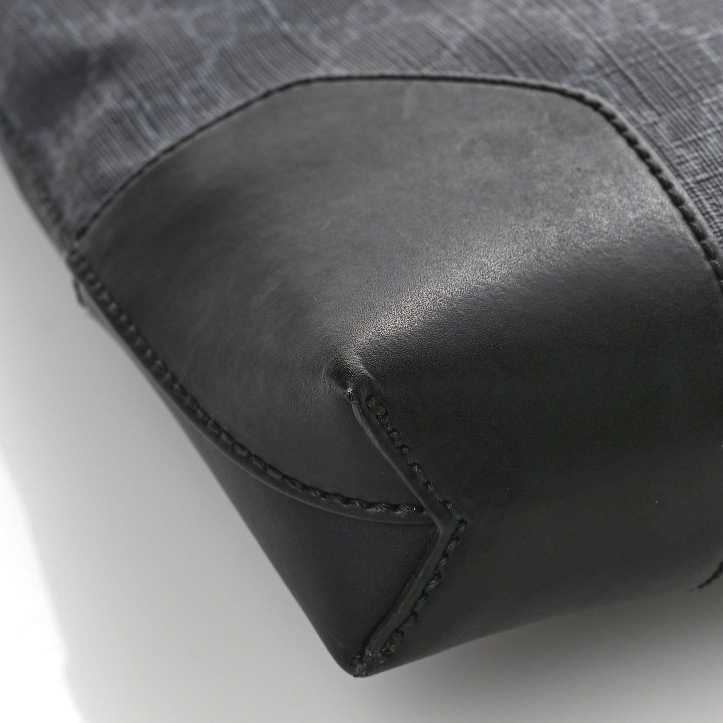 Soft GG Supreme Monogram Appia Calfskin Web East West Messenger Bag Black Grey