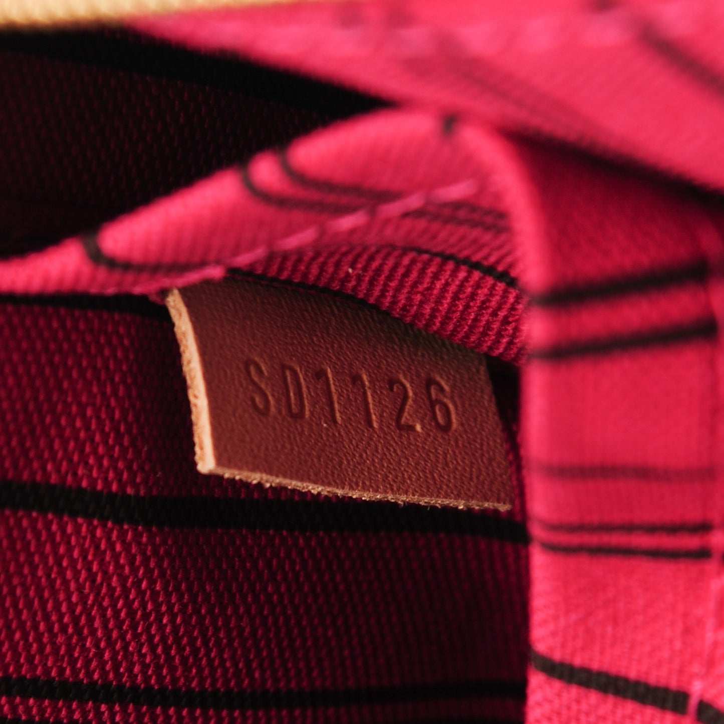 Monogram Neverfull MM GM Pochette Pivoine