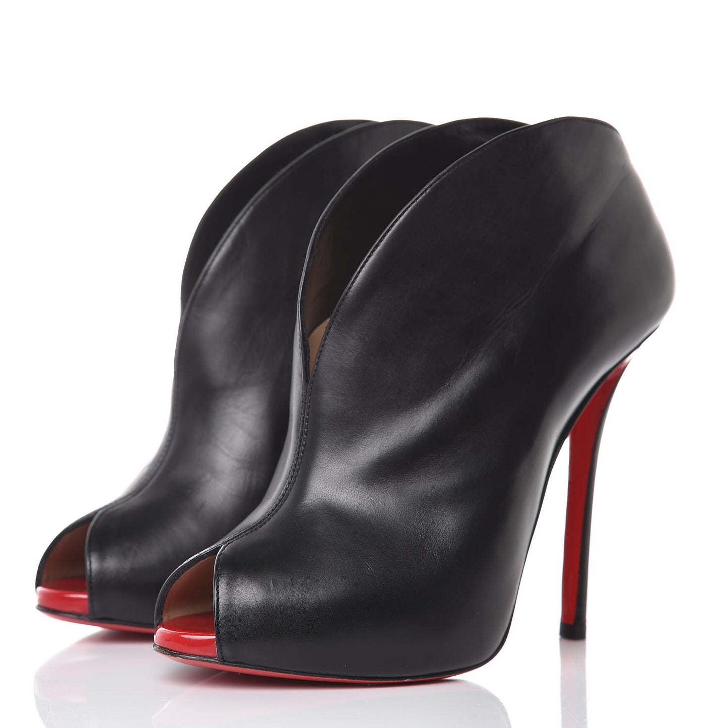 Shiny Calfskin Chester Fille 120 Ankle Bootie 38.5 Black