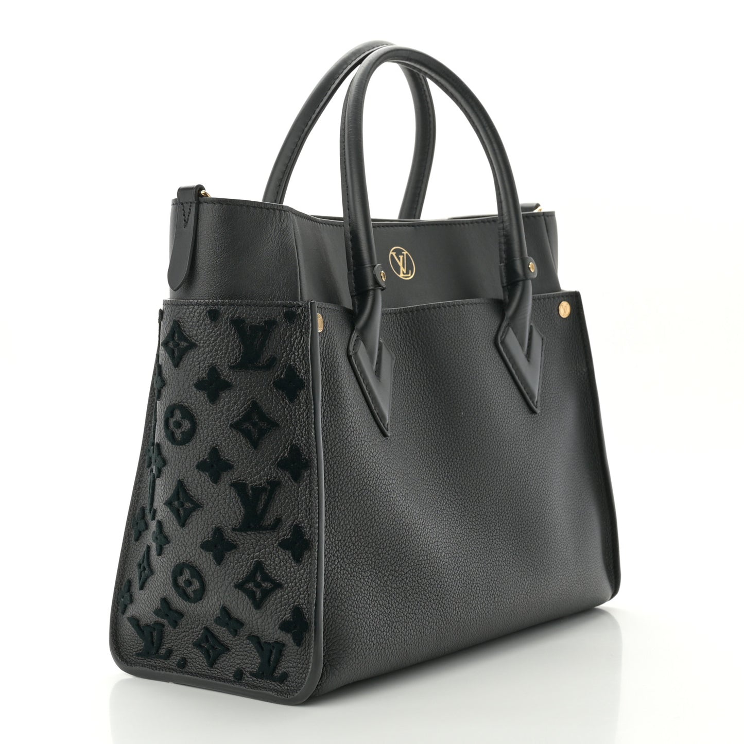 Calfskin Monogram Tufting On My Side Black