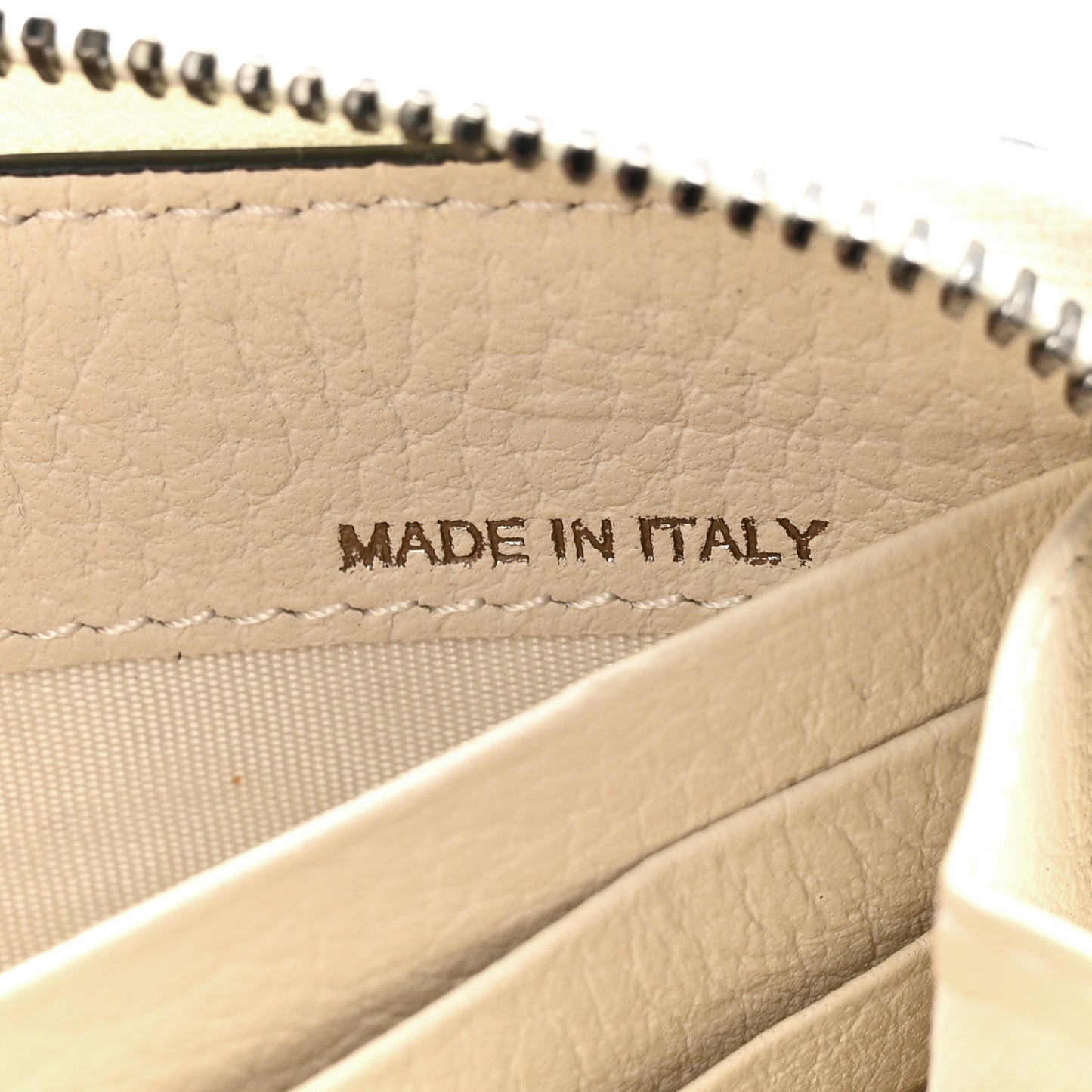 Pebbled Calfskin Rockstud Zip Around Wallet Ivory