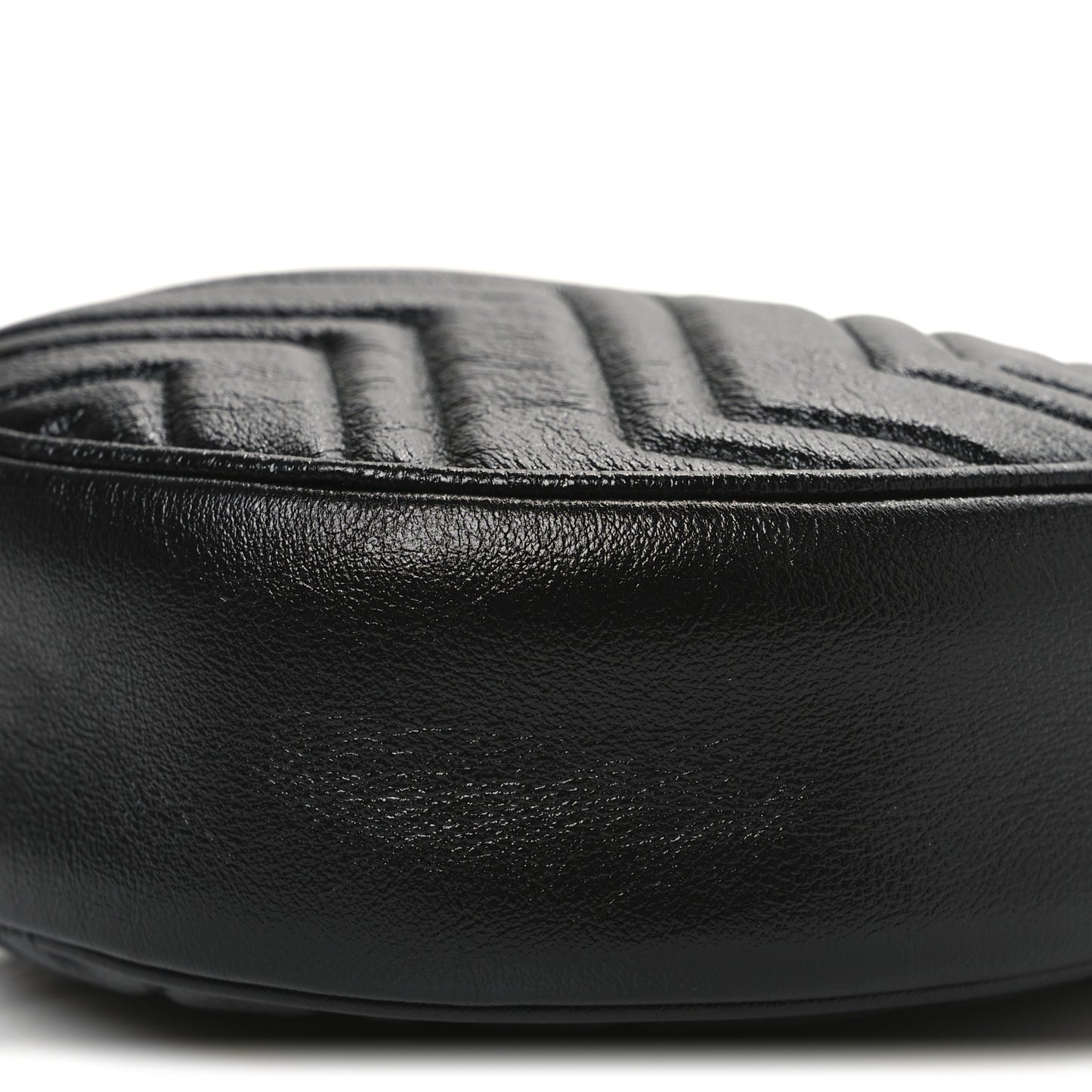 Azalea Calfskin Matelasse Heart Mini GG Marmont Round Shoulder Bag Black