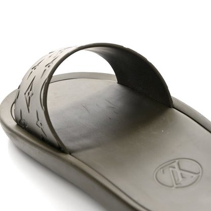 Louis Vuitton Matte Rubber Monogram Embossed Sunbath Slide Sandals 39 Khaki 11 of 13