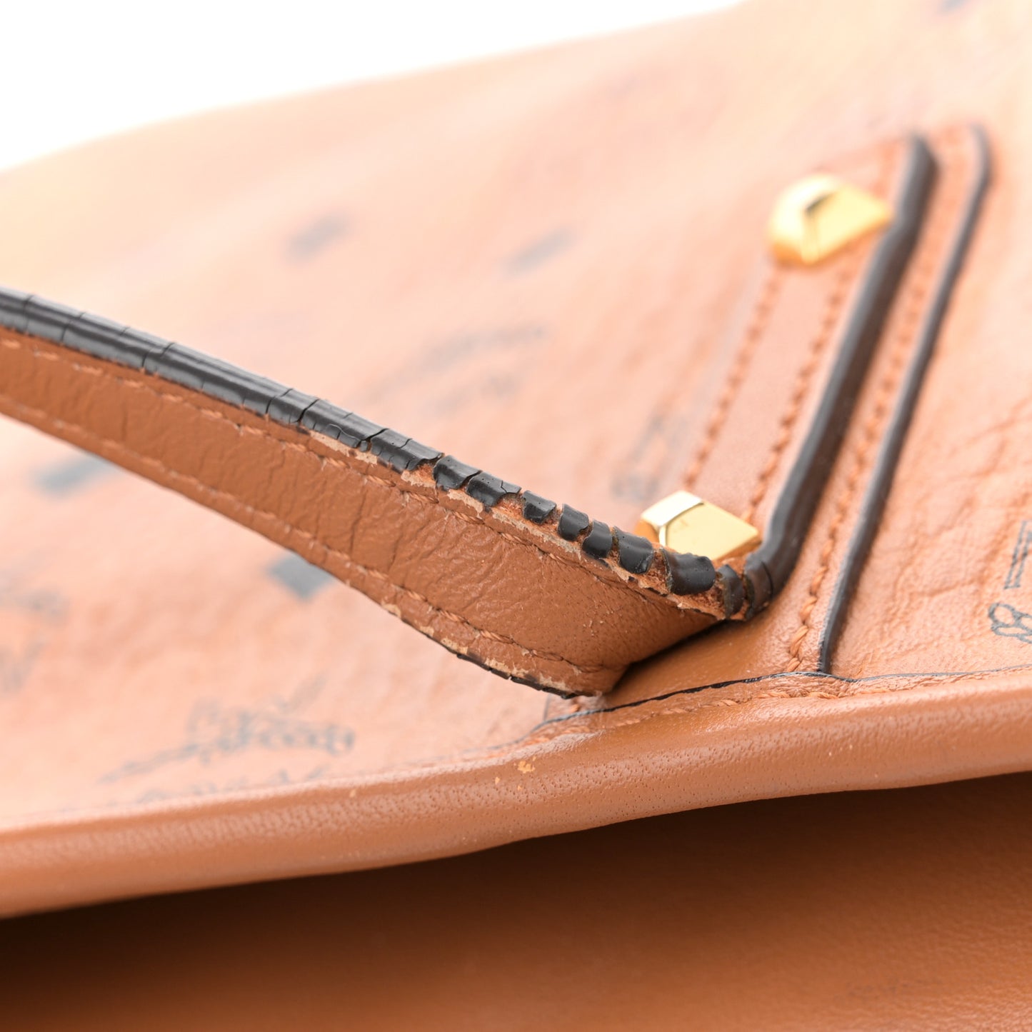 Visetos Medium Anya Top Zip Shopper Tote Cognac