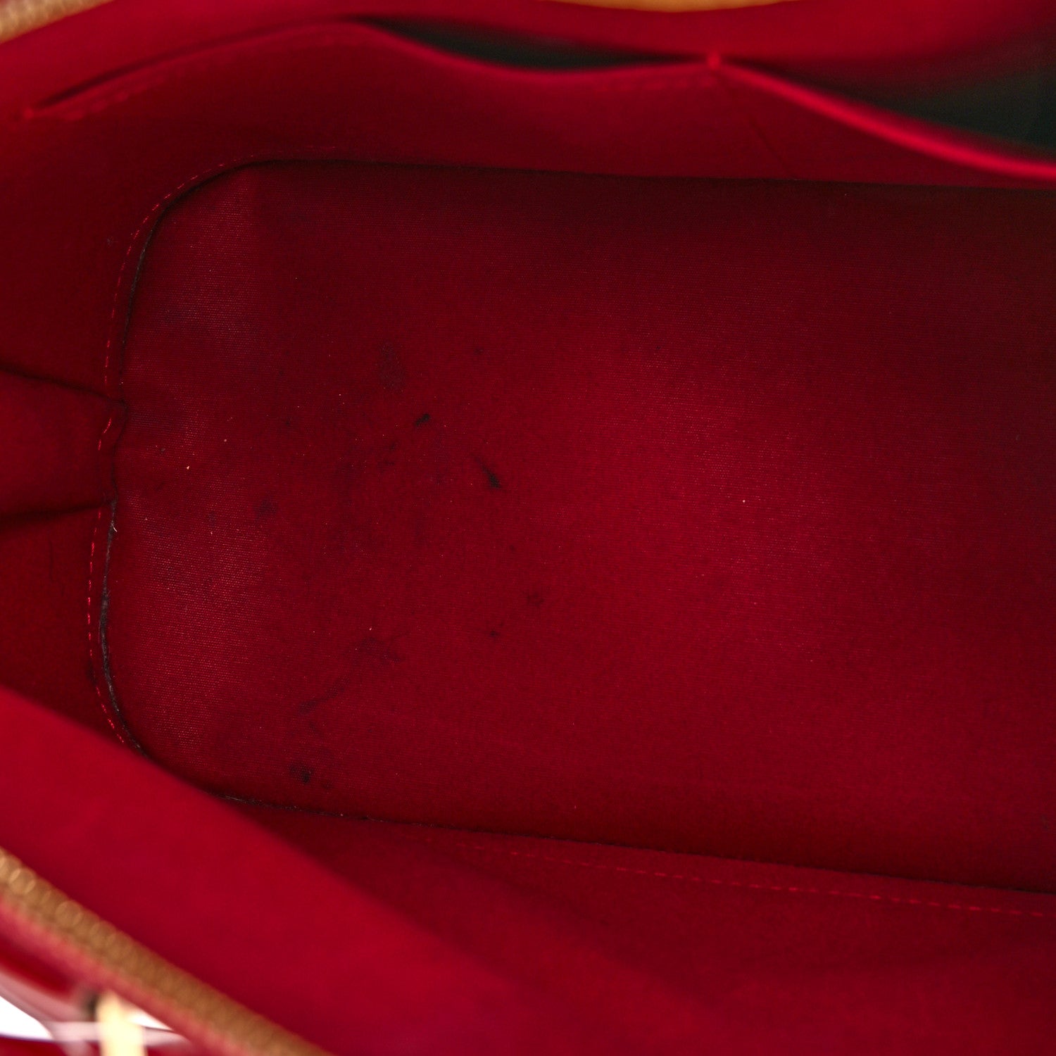 Louis Vuitton Vernis Alma PM Cherry 11 of 14
