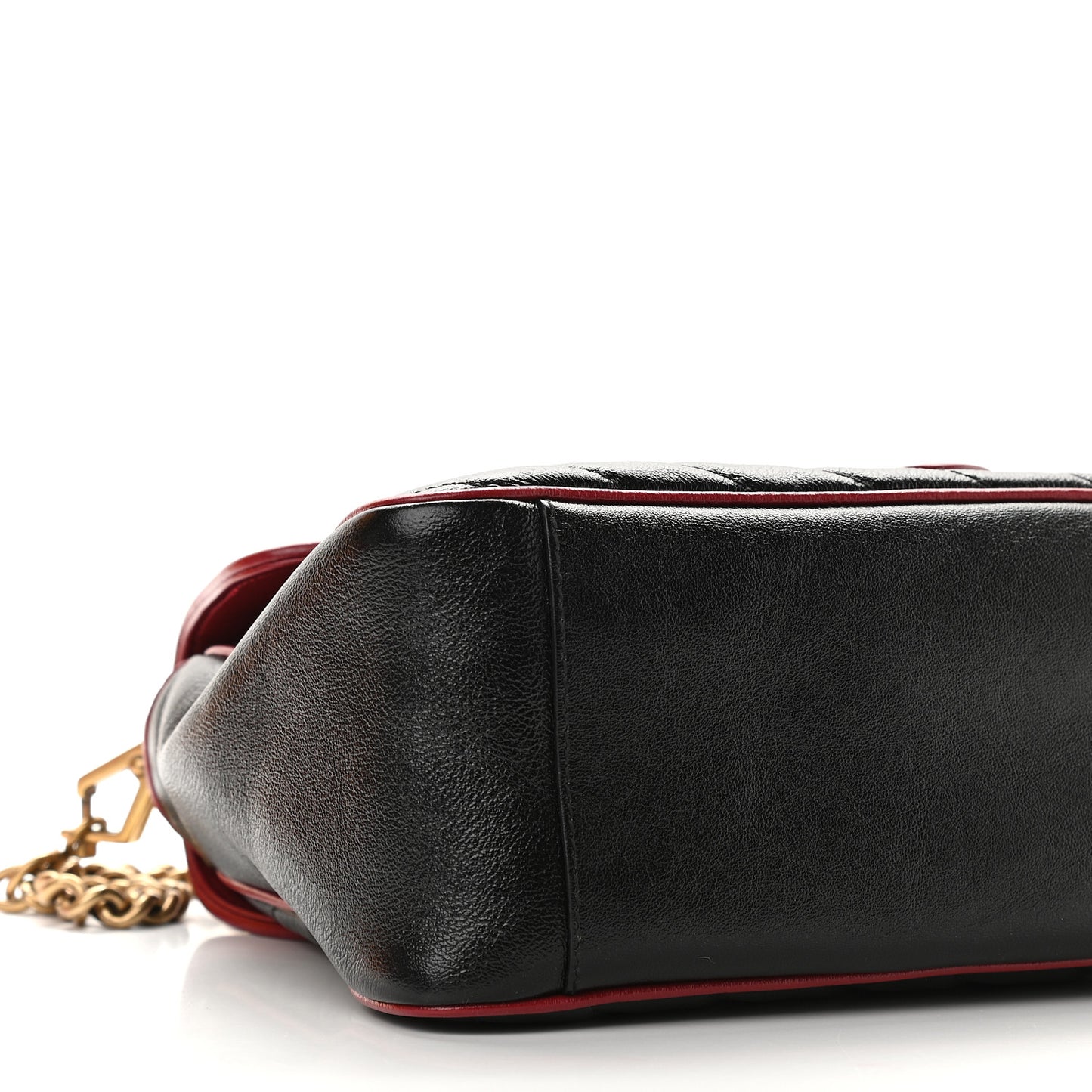 Vintage Effect Calfskin Matelasse Diagonal Small Torchon GG Marmont Top Handle Shoulder Bag Black Romantic Cherry