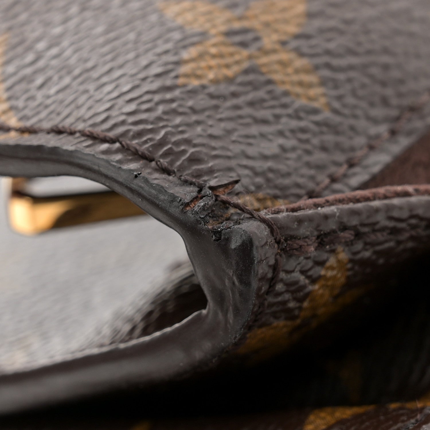 Louis Vuitton Monogram Pochette Metis 10 of 10