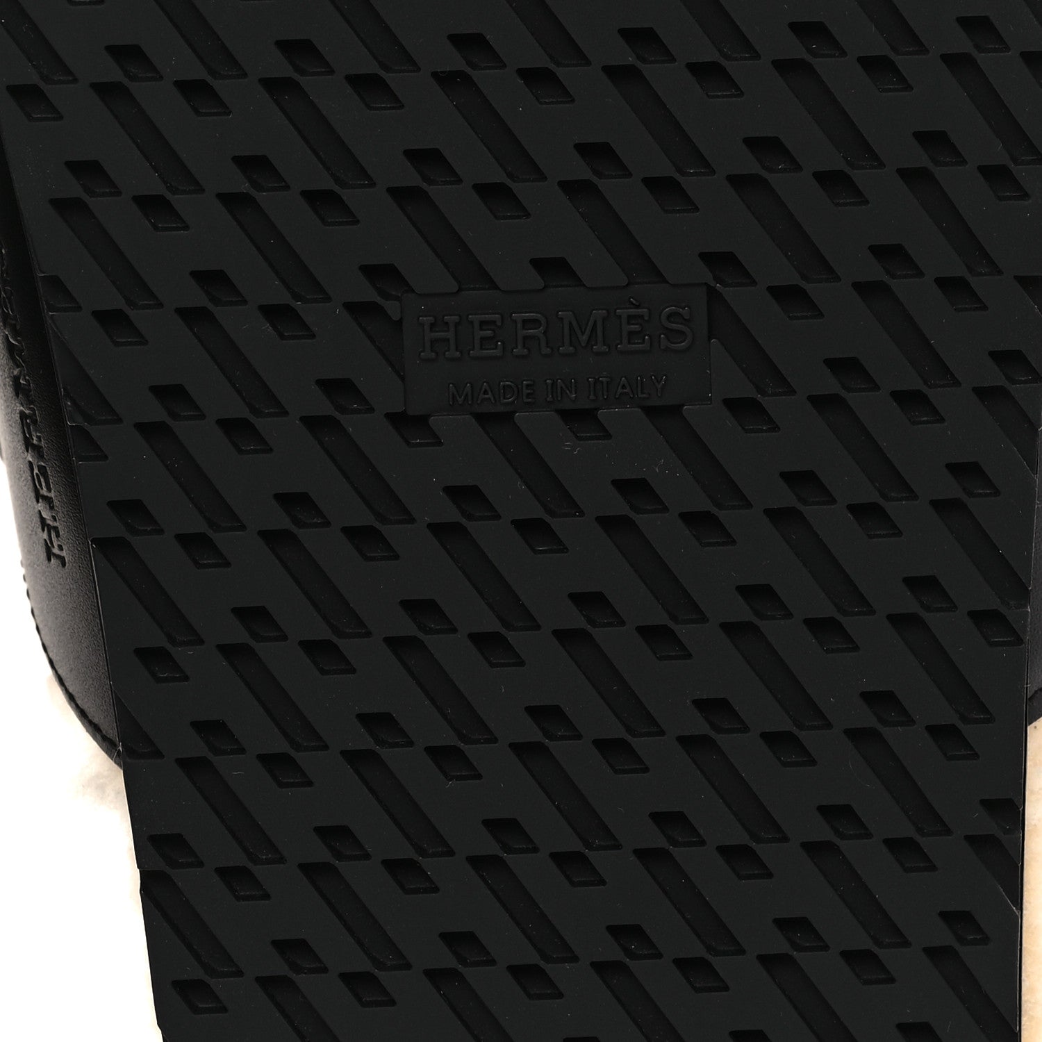 Hermes Calfskin Woolskin Womens Chypre Sandals 38 Black Ecru 7 of 9