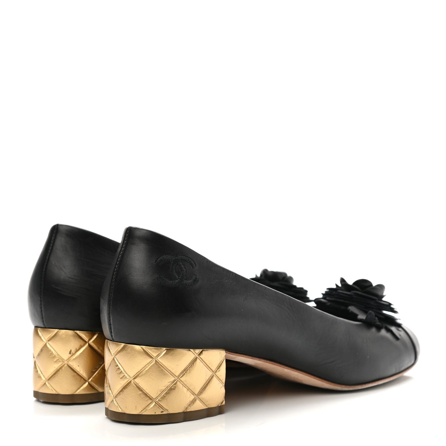 Calfskin Pearl Camellia Pumps 40 Black Gold
