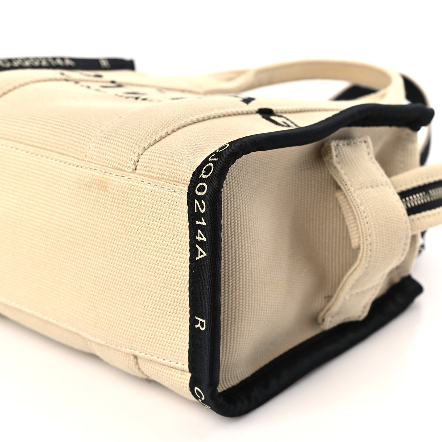 Jacquard Small The Traveler Tote Bag Warm Sand